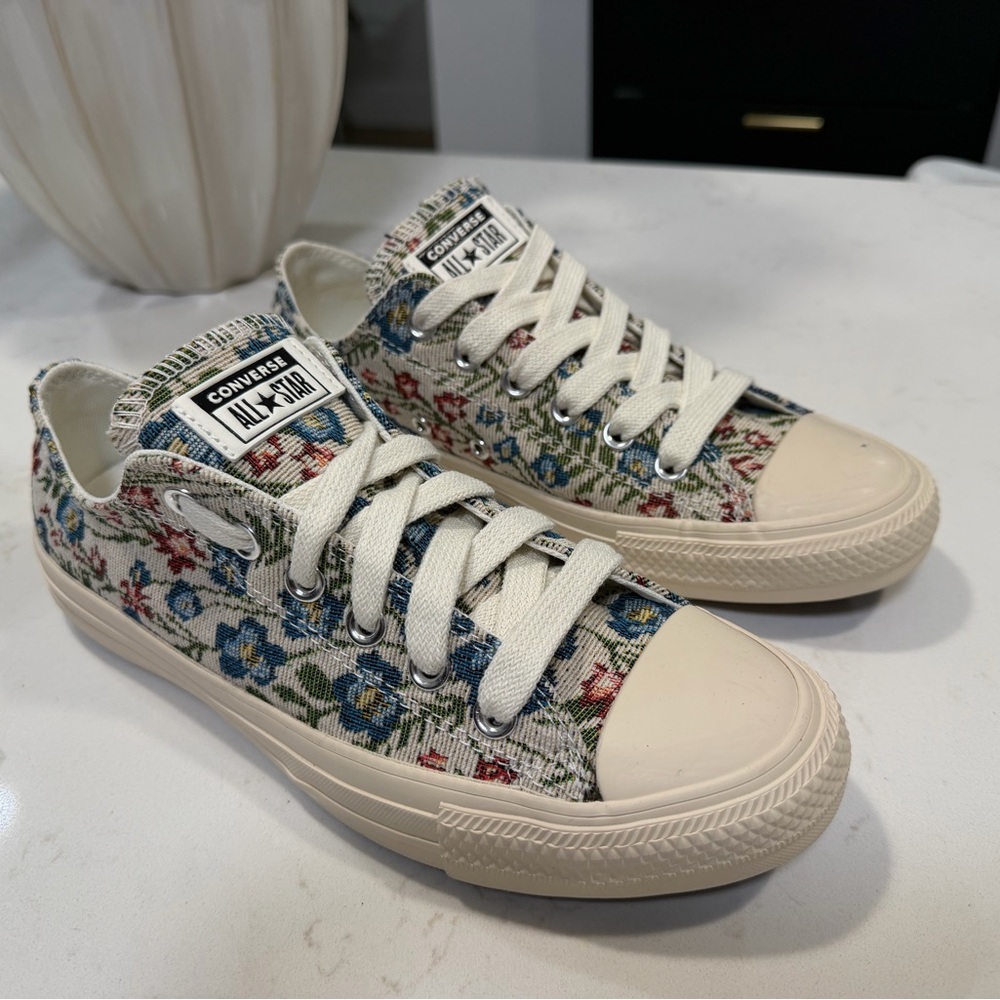Converse All Star Floral Tapestry Low Top Sneakers